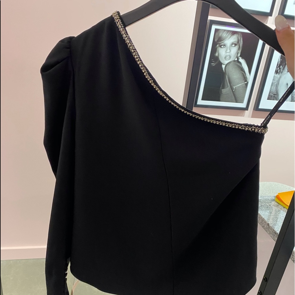 Top - Picture 5 of 6